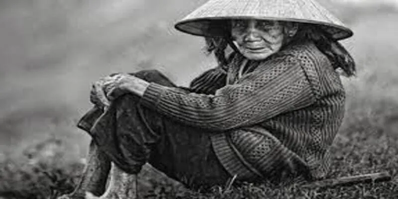 Mơ thấy bà mất: Giấc mơ buồn mang nhiều tầng ý nghĩa